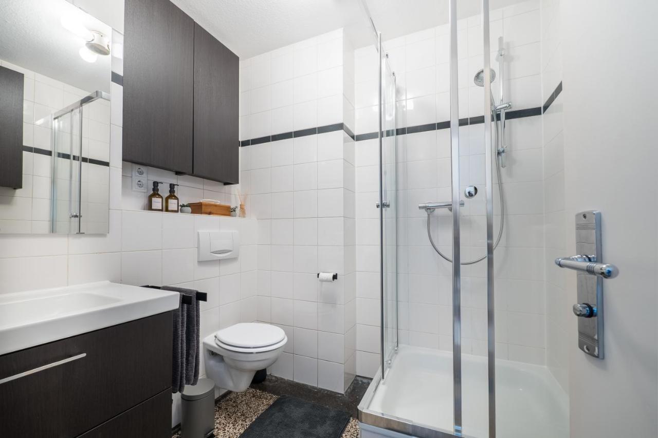 Schwarzlins Loftraum - Stilvolles Apartment Mit Smart Tv, Netflix, Disney Plus, Schnellem Wlan, Parken, Nespresso 圣英贝特 外观 照片
